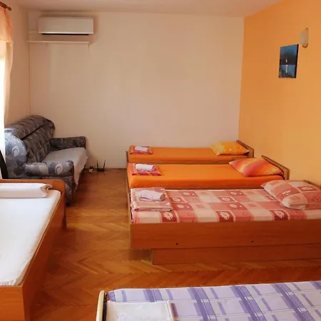 Eros Rooms-3
