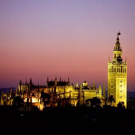 Cathedral House Sevilla-2