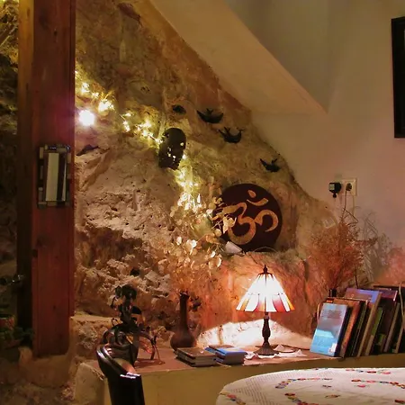 Hostal De La Luz-3