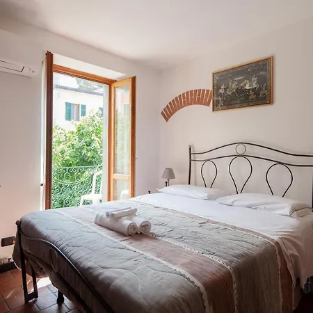 Cecio 5 Terre Rooms-3