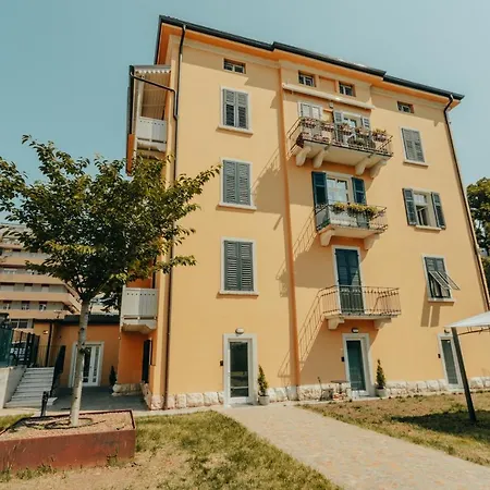 Alpencity Suites-3