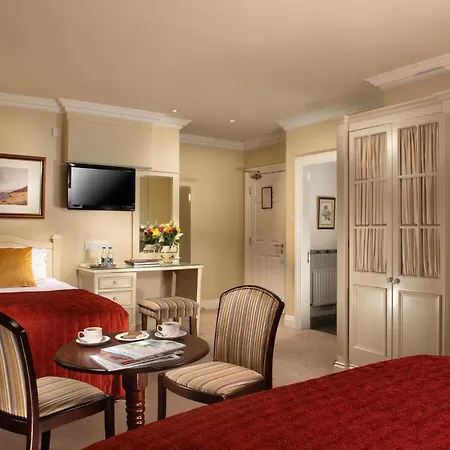 Killarney Lodge-3
