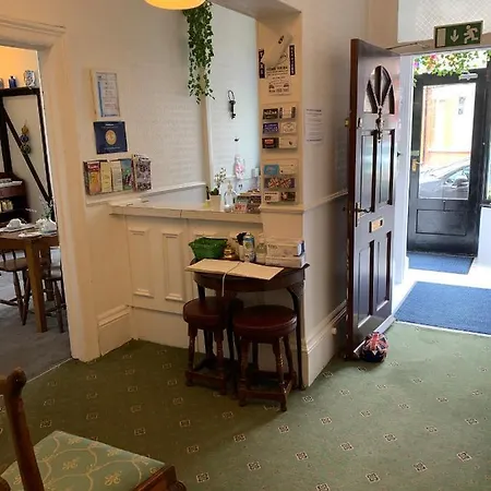 The George Guest House-2
