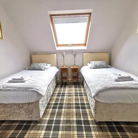 The Knowe Guest House-2