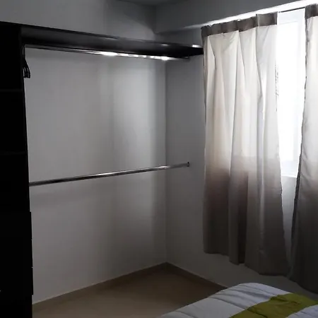 Casa Zona Iteso, Expo, Plaza del Sol, 4 habitaciones 8 huespedes / compartida-3
