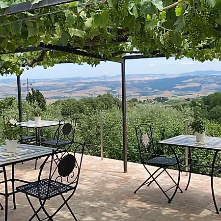 Podere Belsogno-Camera Rosmarino-3