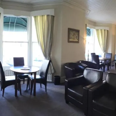 The Sea Crest-3