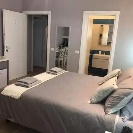 Room Sweet Room 2-3