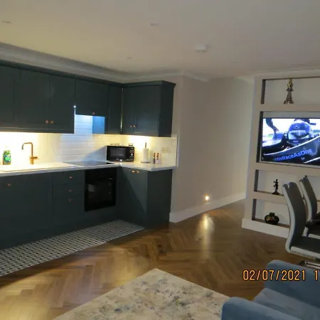 The Lodge Apartment-2