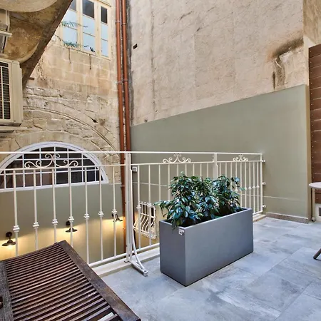 Chateau La Vallette - Grand Harbour Suite-3