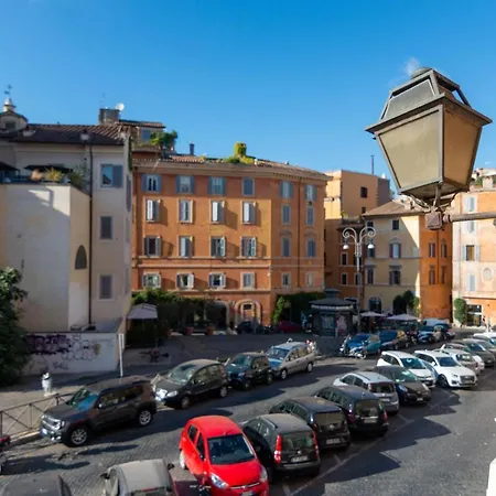 Relais Giulia 141-3
