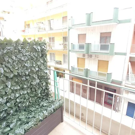 Comfy Vito Rooms With Ensuite And Parking - Bari Policlinico-3
