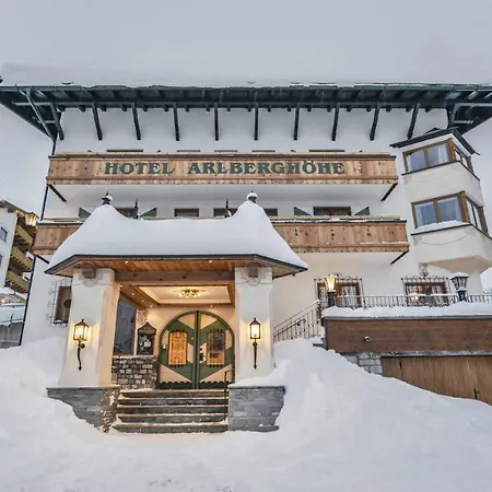 Chalet Arlberghoehe-3