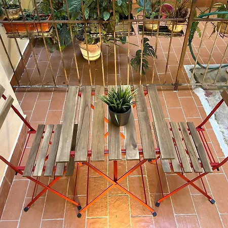 Domus Avi - Guest House-3