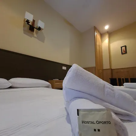 Hostal Oporto-2