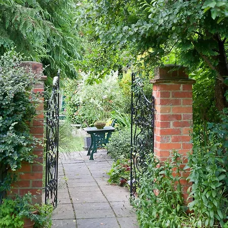 The Old House Guest House-3