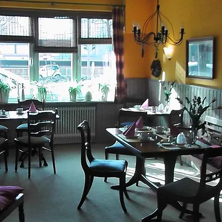 Domhotel Bed&Breakfast-3