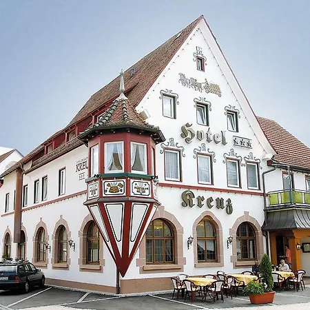 Hotel und Gästehaus Kreuz-3