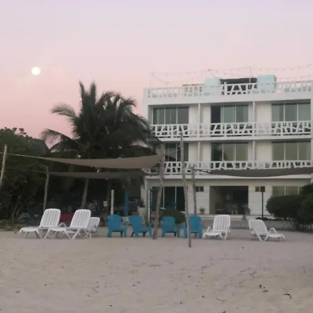 Playa 55 Beach Escape - Adults Only Guesthouse-2
