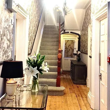 Glenfield House-2