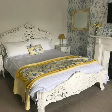 Glenfield House-3