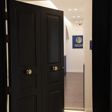 South Hands Luxury Rooms-2