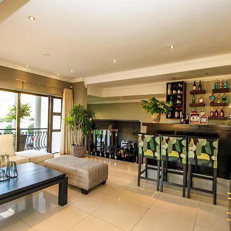 Sanchia Luxury Guest House-2