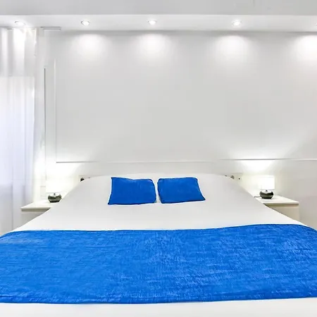 Laramond Barcelona Rooms By Casa Consell-2