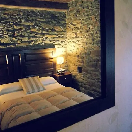 Hostal De Montaña La Aldeya-2