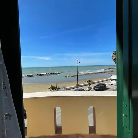 Mirage Rooms-3