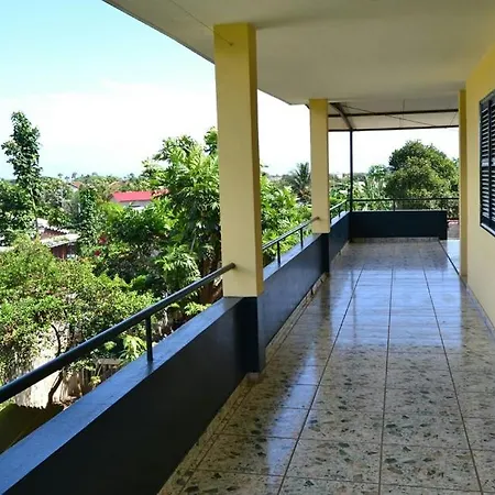 Santos'S House-3