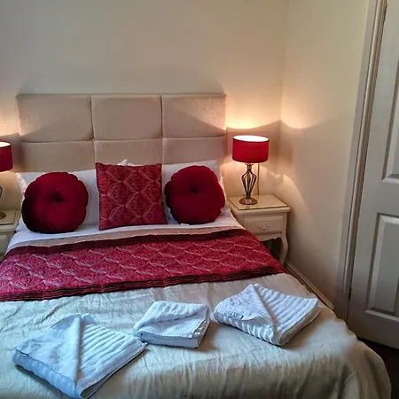 Acorn Guest House-2