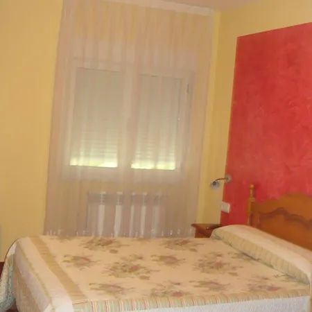 Hostal Poncebos-2