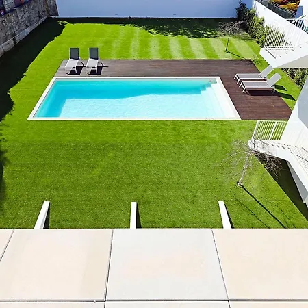 Uporto House Residence-2