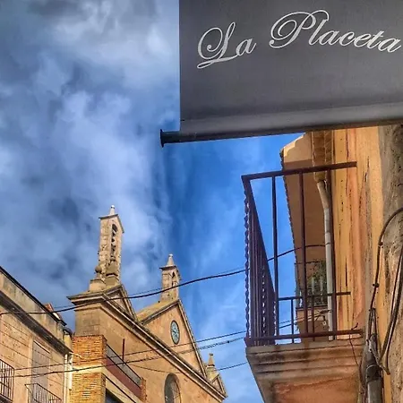 Hostal La Placeta-3