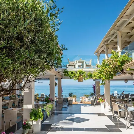 Romantic Palace Beach Apartments-2