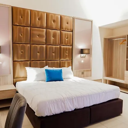 Lala'S Boutique Hotel-2