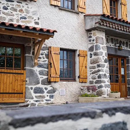 Maison D'Hote La Grange Aux Ayres-2