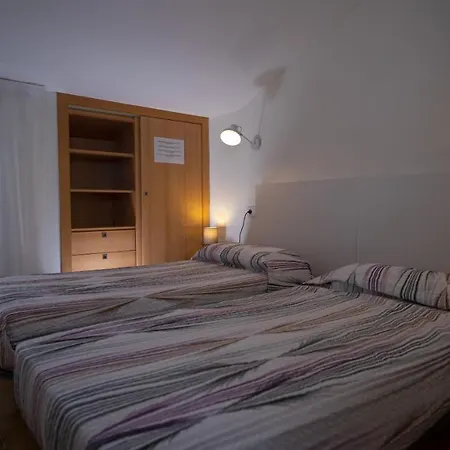 Hostal La Premsa-3