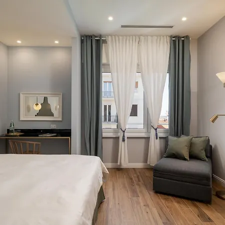 Skyline View Suites-Nue Suites-3