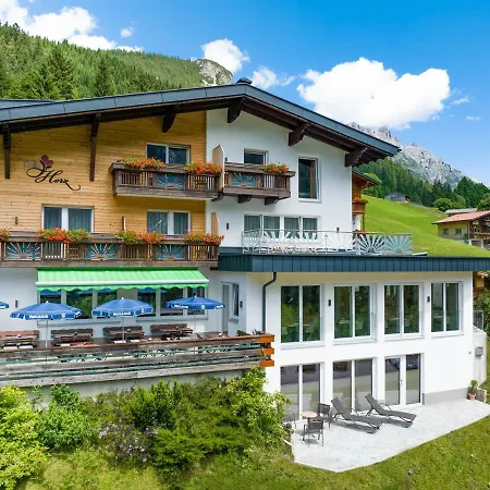 Hotel Tiroler Herz-3