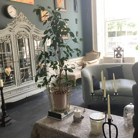 A Room In The City - West-2