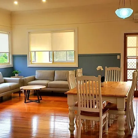 Coppers Hill Private Accommodation-3