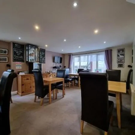 Town House B & B-2