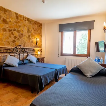 Hostal El Guerrer-2