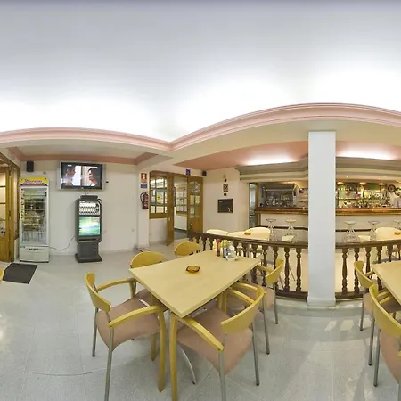Hostal Adelino-2