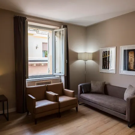 Escalus Luxury Suites Verona-3