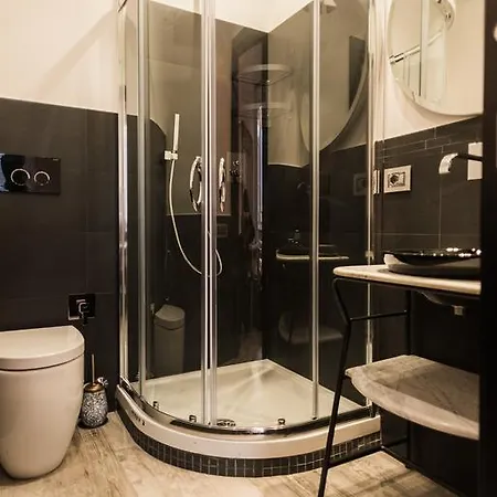 Trevi & Pantheon Luxury Rooms-2