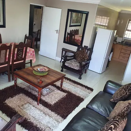 Mi Casa Guest House-2