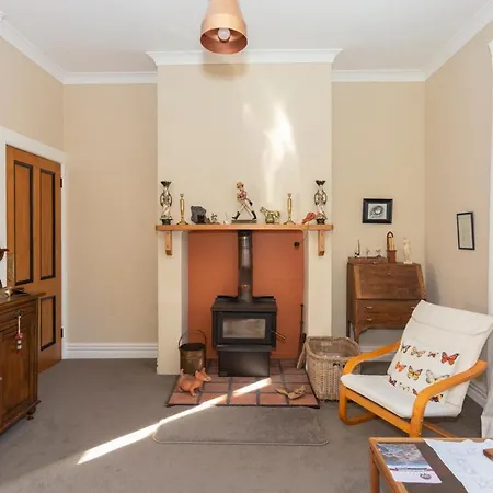 Braemar House-3